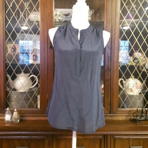 Banana Republic size 0 Navy Blue 100% silk blouse - Picture 7 of 14